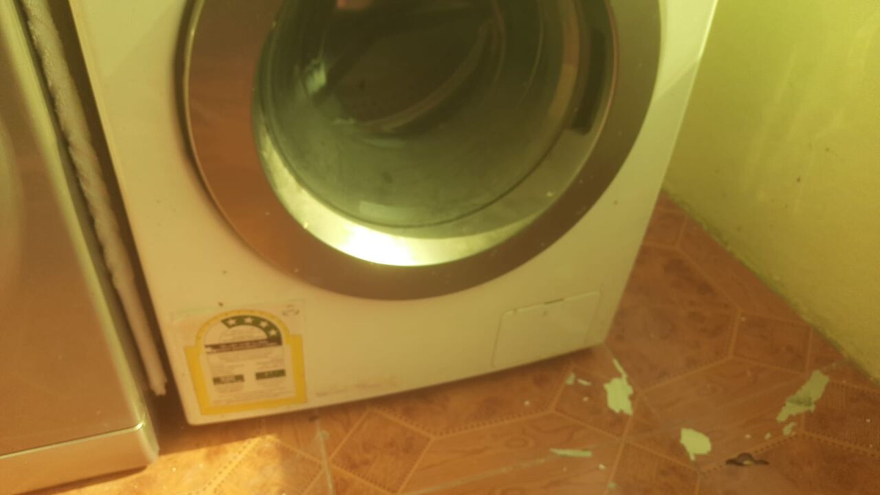 Al Aziziyah, Appliances, SAR 300,  Samsung Washing Machine For Sale (300 SAR) Price Negotiable