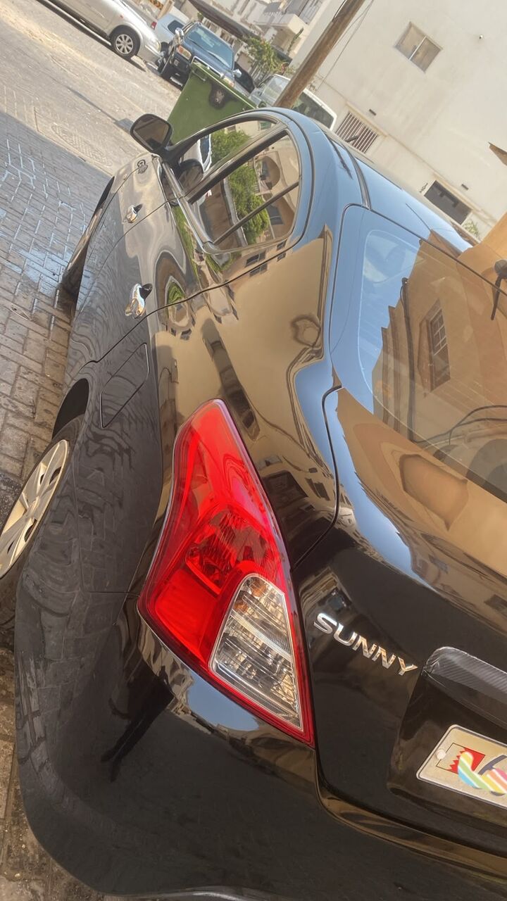 Muharraq, Vehicles, Cars & Trucks , BHD 1850,  Nissan Sunny,  2016,  Automatic,  133000 KM,    Model For Sale.