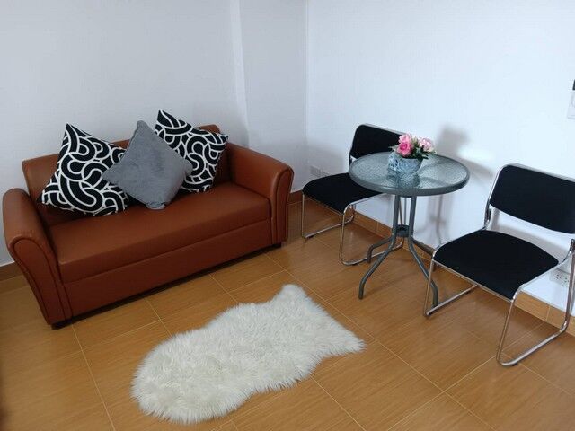 Bangkok, Villas, THB 4800,  25 Sq. Meter,  Condo For Rent, Pattanakarn Life Complex, Room In Pristine Condition, Fully Furnished,