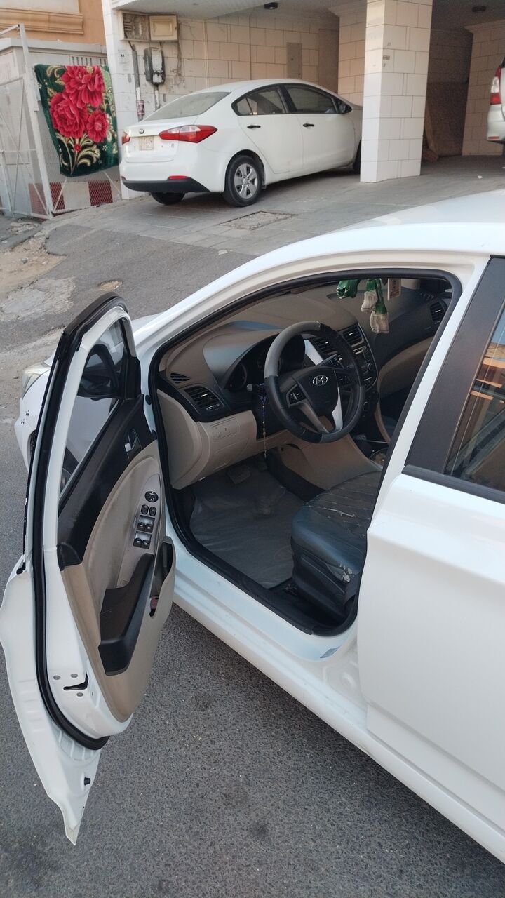 Jeddah, Vehicles, Cars & Trucks , SAR 23500,  Hyundai Accent,  2017,  Automatic,  334500 KM,  Sale My Car Hundey Accent