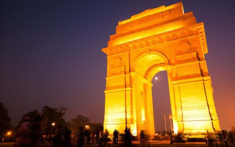 New Delhi, Travel, Delhi Taxi Service | Check Fare & Book A Cab Online