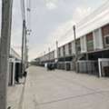 THB 1600000,  2 BR,  20 Sq. Feet,  San Kamphaeng Zone, Price Only 1.6 Million, 2-story Townhome, Ready To Move In, Good