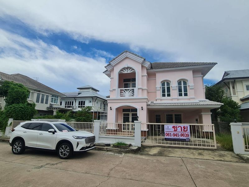 Bangkok, Real Estate For Sale, THB 7250000,  3 BR,  90 Sq. Feet,  Large Detached House For Sale  Ananda Village, King Kaew Soi 19, Near Suvarnabhumi