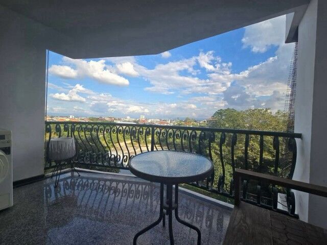 Bangkok, Real Estate For Sale, THB 4500000,  1 BR,  79 Sq. Meter,  Nimman Zone, Selling For Only 4.5 Million, 79 Sq M. #Hillside 4 Condo, Large Room #fully