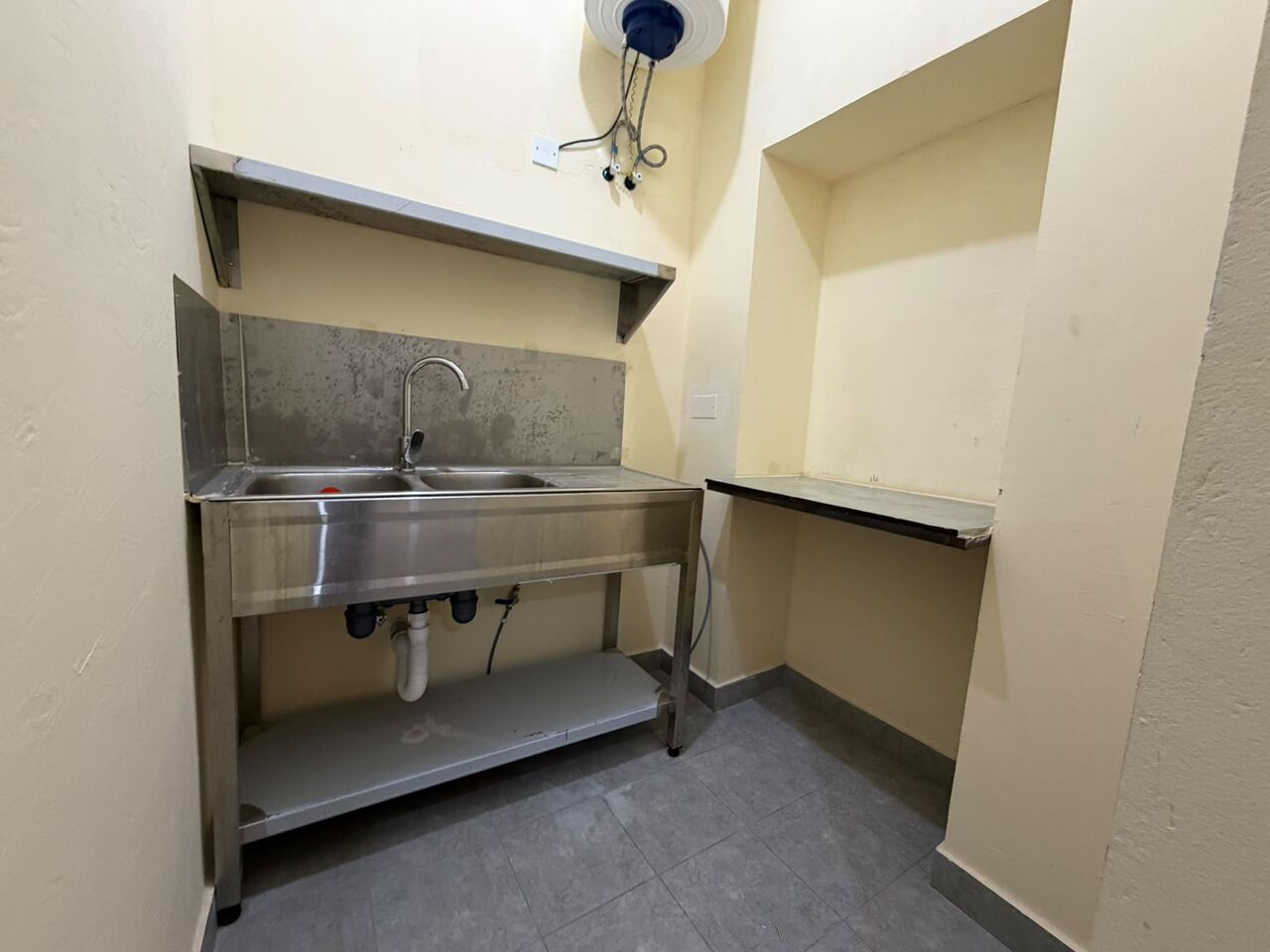 Manama, Apartments, Flats, Houses & Villas, BHD 140/month,  Studio,  Brand New Semi-Furnished Studio Apartment For Rent In Manama