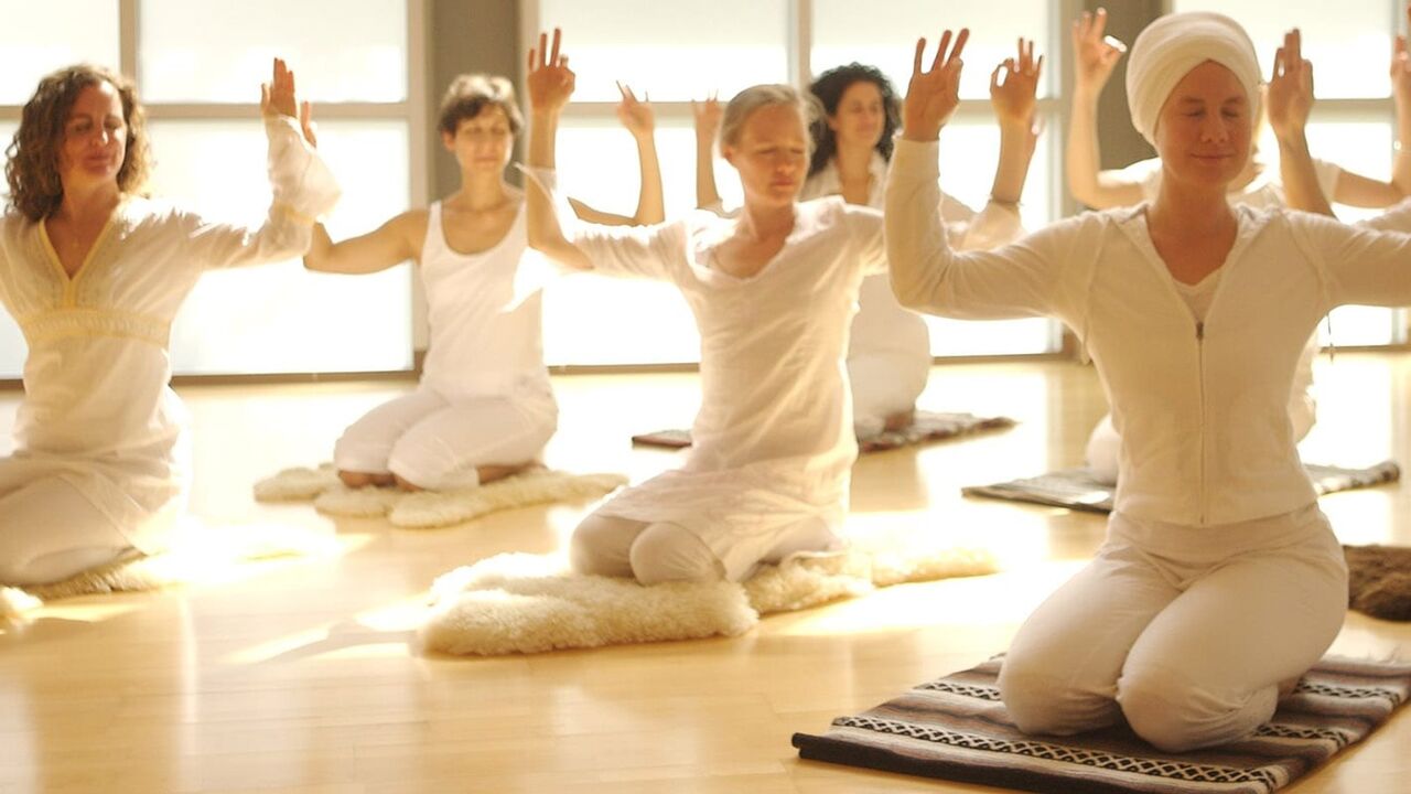 New York, Health, Join Welcoming Yoga Classes For Every Experience Level