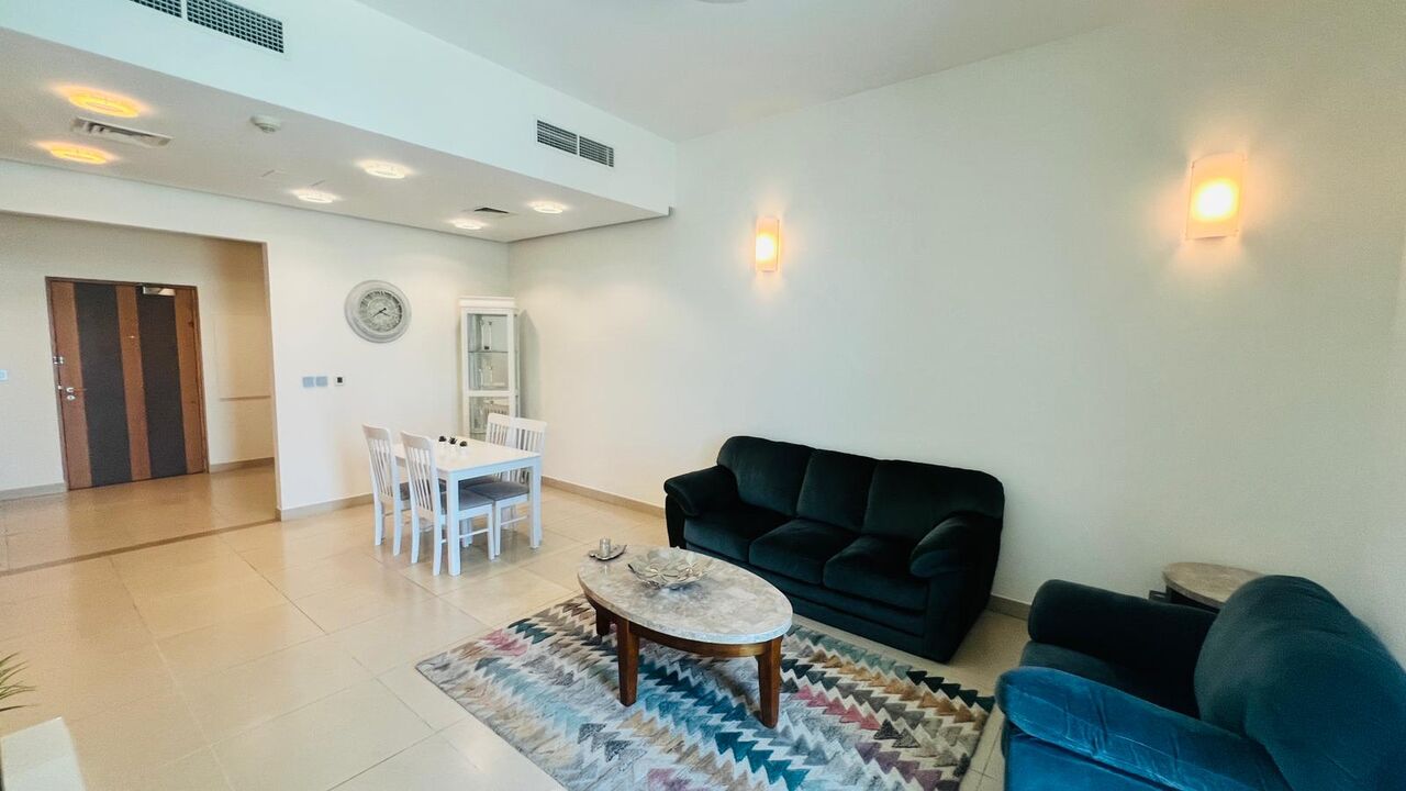 Manama, Apartments, Flats, Houses & Villas, BHD 330/month,  Furnished,  1 BR,  Apartment For Rent In Reef Island