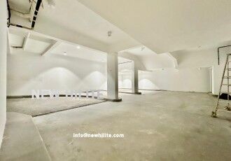 Kuwait City, Villas, KWD 2300,  Villa With Pool For Rent In Fnaitees