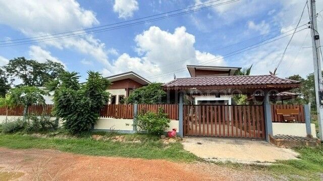 Bangkok, Real Estate For Sale, THB 2990000,  3 BR,  100 Sq. Feet,  Reserve Quickly, Detached House 100 Square Meters, Built On A Hill, Nong Yao, Mueang