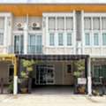 THB 3590000,  4 BR,  19 Sq. Feet,  Reserve Now Townhome Golden Town Ramintra - Wongwaen, Beautiful House, Ready To Move In,
