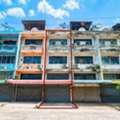 THB 1290000,  2 BR,  17 Sq. Feet,  Urgent Discount, 3 And A Half Story Commercial Building, Kasem Suwan 5, Opposite Bang Nom
