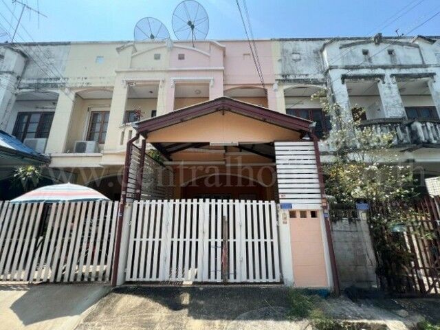Bangkok, Real Estate For Sale, THB 1190000,  2 BR,  21 Sq. Feet,  Reserve Now Townhouse Baan Pichada, Ban Kluai - Sai Noi, Bang Bua Thong, Very Cheap Price.