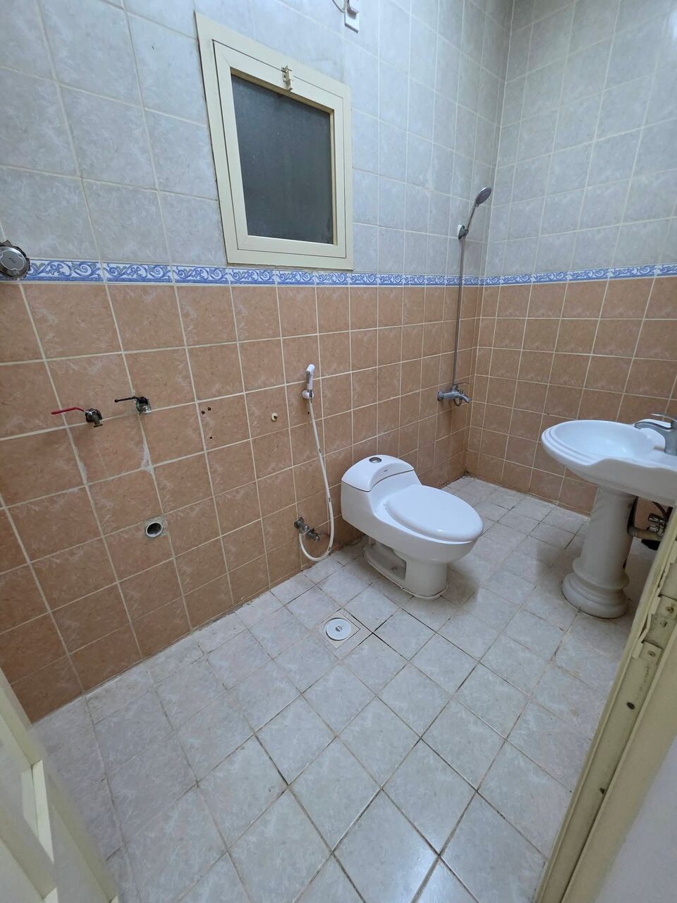 Thuqbah, Apartments, Flats, Houses & Villas, 2 BR,  🏡 SAR 17,600/YEAR | SPACIOUS 2-BEDROOM FAMILY APARTMENT | ELEVATOR | PRIME LOCATION | REA