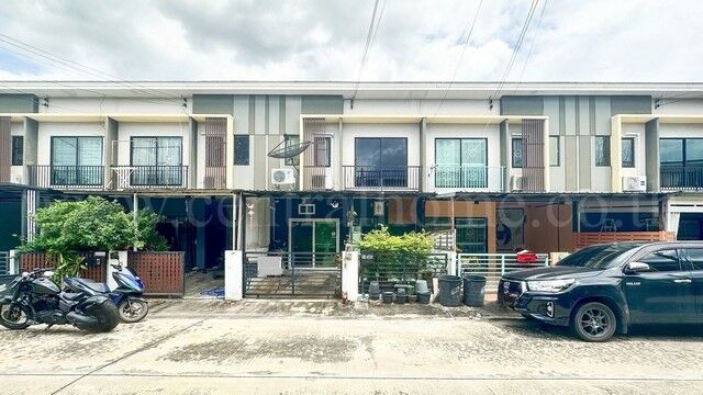 Bangkok, Real Estate For Sale, THB 2390000,  3 BR,  18 Sq. Feet,  Urgent Sale Townhome The Connect 31 Don Mueang Thet Rachan 31