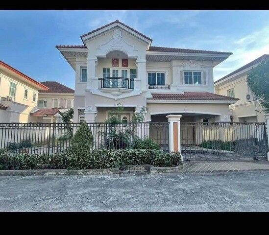 Bangkok, Villas, THB 26000,  80 Sq. Feet,  House For Rent Near Sai Ma BTS Station, Only 280 Meters, Near Central Rattanathabet And