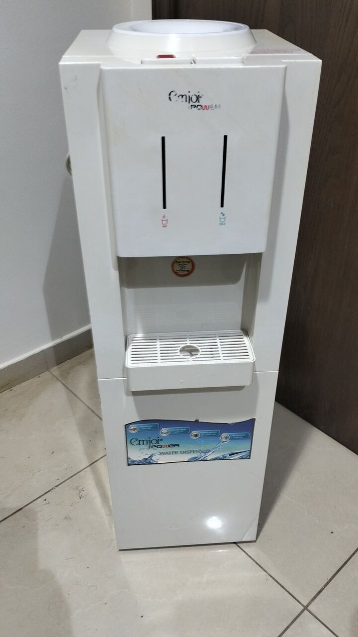 Khobar, Appliances, SAR 350,  Hot & Cold Water Dispenser For Sale
