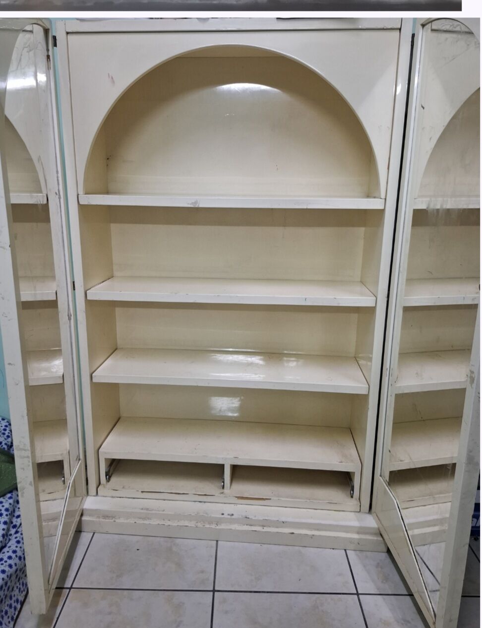 Al Jaradiyah, Furniture, SAR 50,  Almerah 2