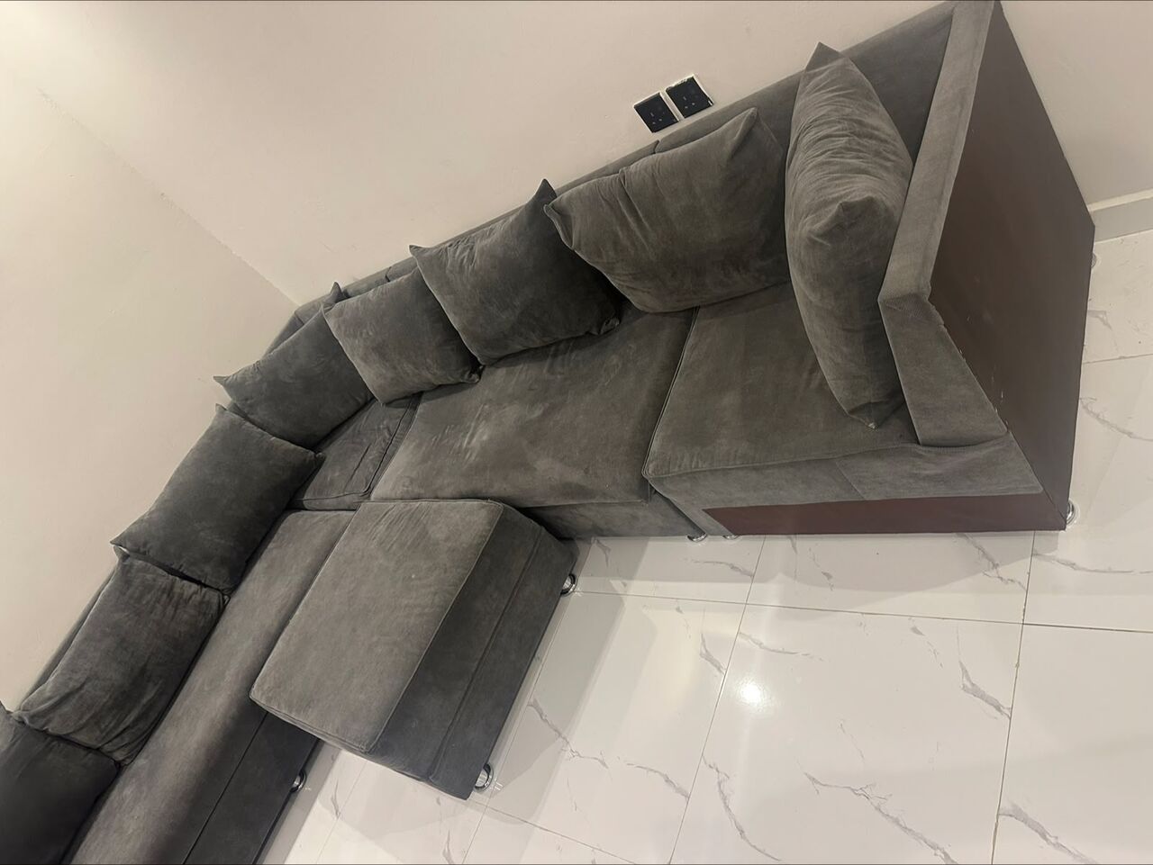 Al Yarmouk, Furniture, SAR 650,  Sofa