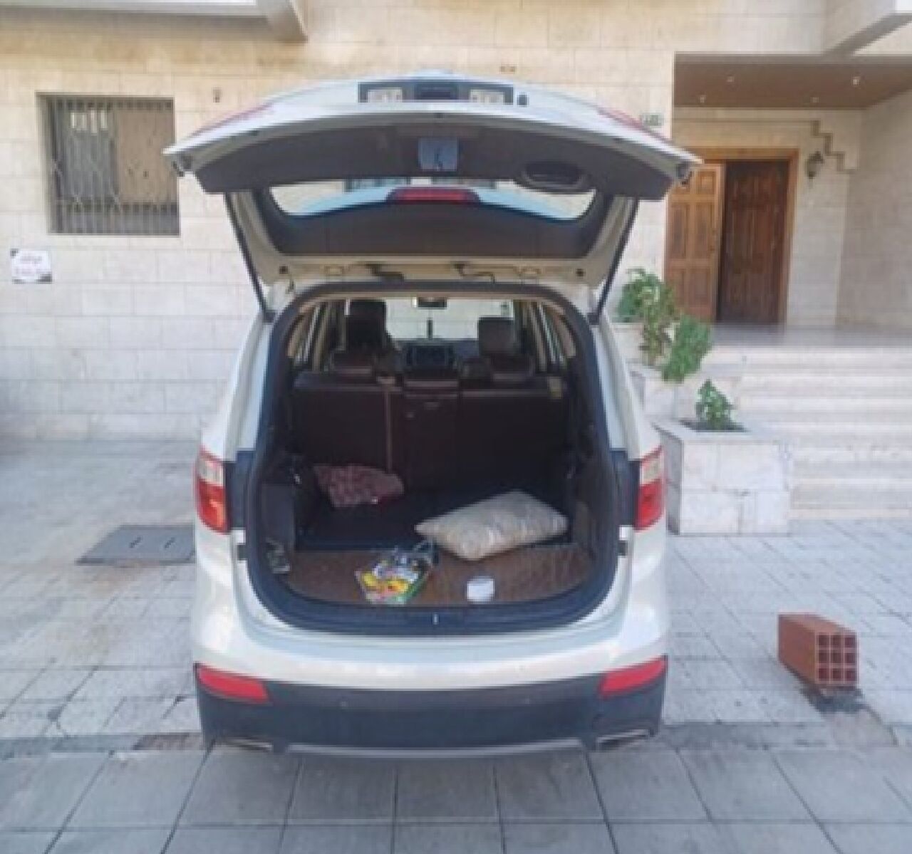Jeddah, Vehicles, Cars & Trucks , SAR 26000,  Hyundai Santa Fe,  2015,  Automatic,  333270 KM,  Hyundai Santafe -  - Good Condition