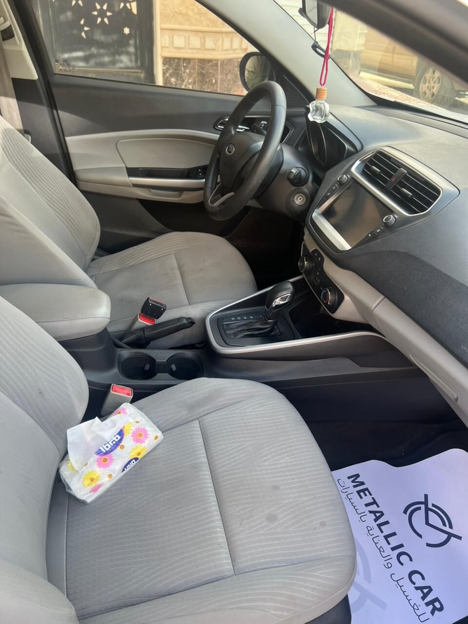 Riyadh, Vehicles, Cars & Trucks , SAR 27000,  Ford Escort,  2020,  Automatic,  68000 KM,  Low Mileage   Standard - 27000 SAR
