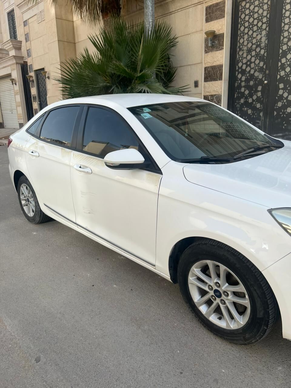 Riyadh, Vehicles, Cars & Trucks , SAR 27000,  Ford Escort,  2020,  Automatic,  68000 KM,  Low Mileage   Standard - 27000 SAR