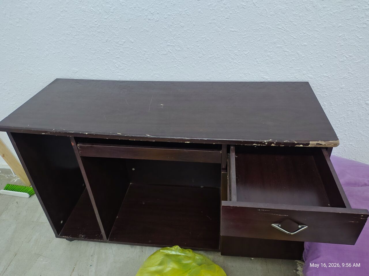 Madinah, Furniture, SAR 100,  Table