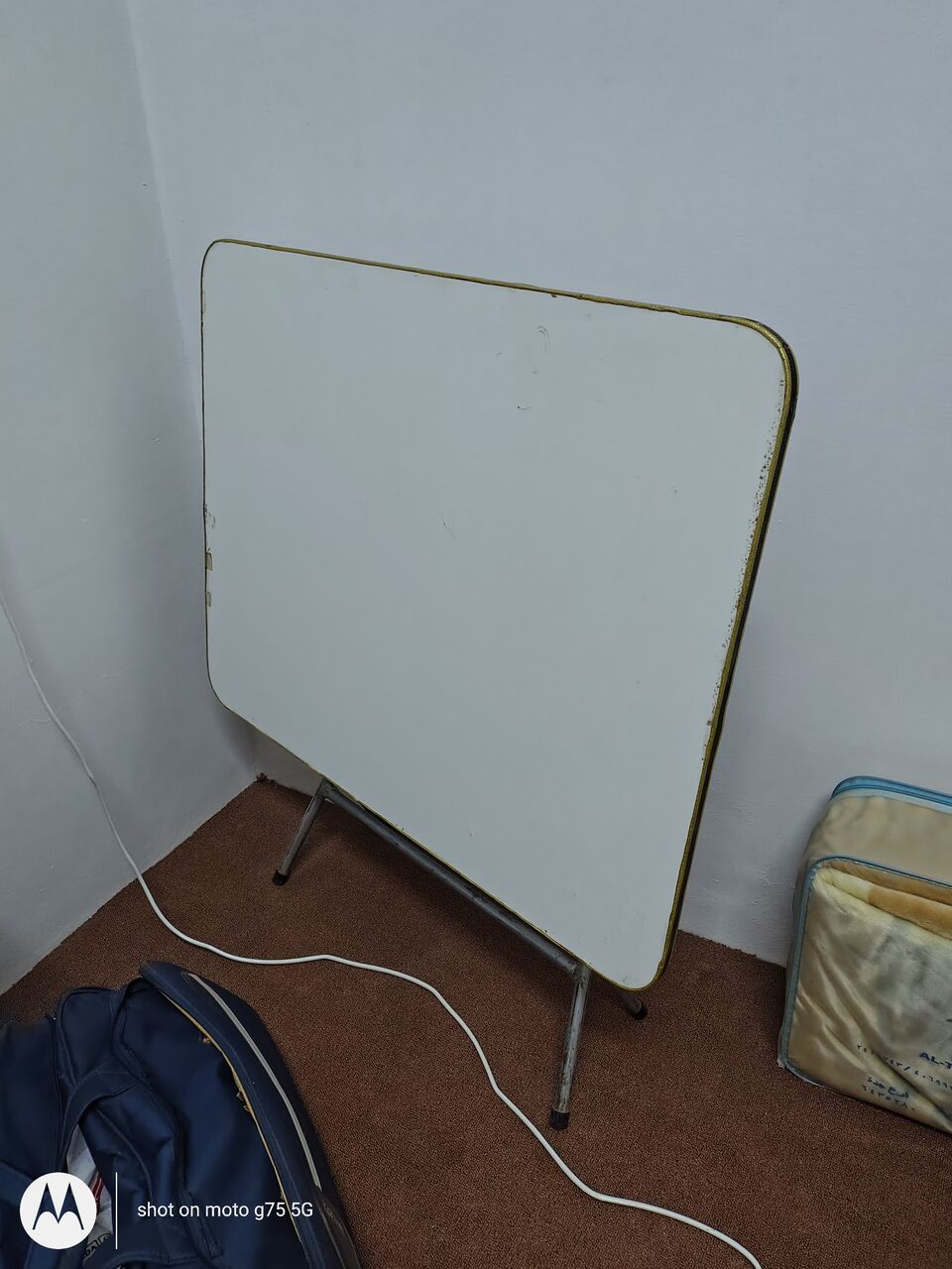 Madinah, Furniture, SAR 100,  Table