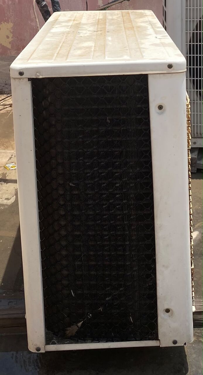 Manama, Air Conditioners, BHD 80,  2 Ton AC For Sell 80 BD