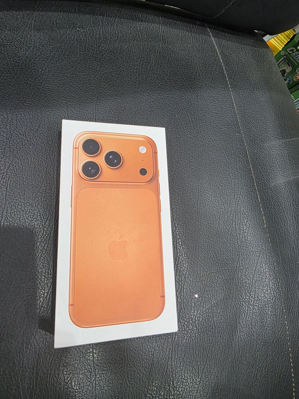 Khobar, Mobile Phones, SAR 4500,  IPhone 17 Pro 256gb Box Packed Sealed Pack Sale Swap Only Serious Buyer Contact