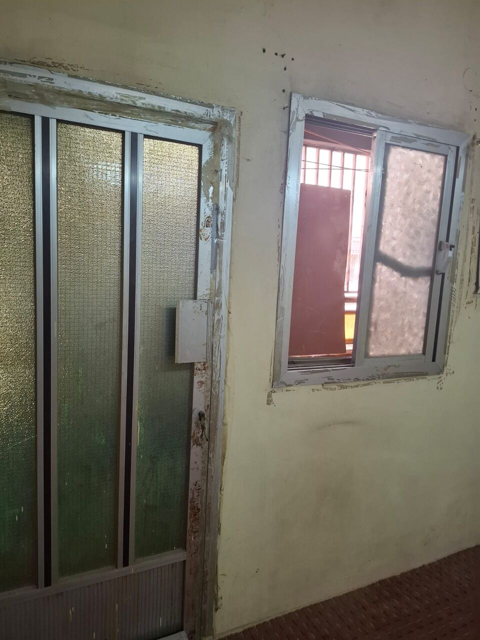 Riyadh, Rooms for Rent, SAR 1000/month,  1111 Sq. Meter,  SINGLE ROOM IS IMMEDIATELY AVAILABLE IN A TWO ROOMS FLAT