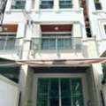THB 20000,  18 Sq. Feet,  HR 10322 3-story Townhome For Rent, Baan Klang Muang The Paris Project, Rama 9, Soi