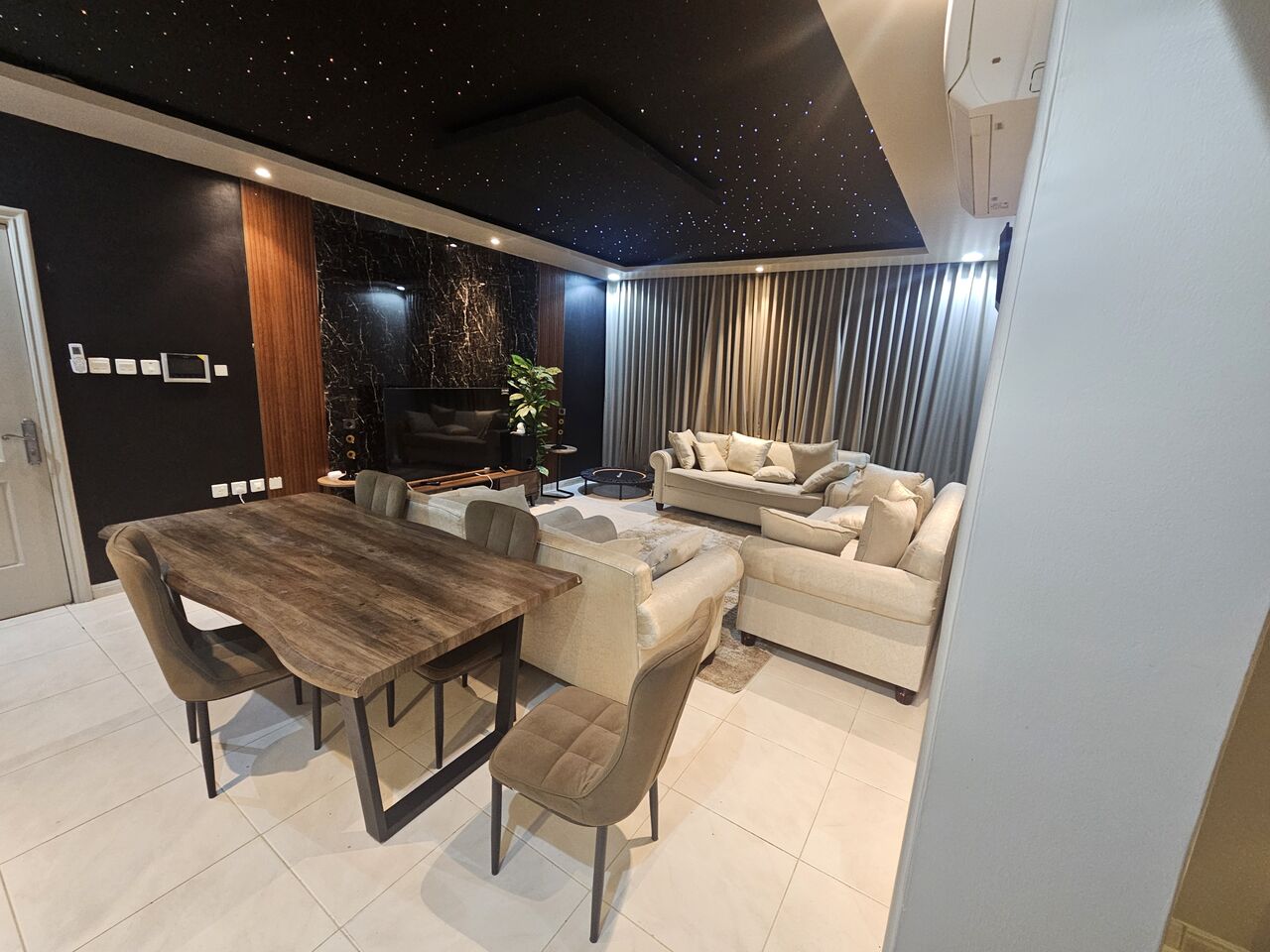 Riyadh, Apartments, Flats, Houses & Villas, SAR 100/day,  1 BR,  Cozy Room With Park View All Facilities