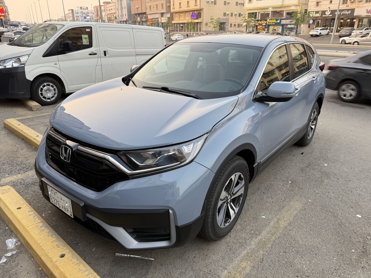 Jeddah, Vehicles, Cars & Trucks , SAR 85000,  Honda CR-V,  2022,  Automatic,  98500 KM,  US Made - Honda Maintained - Very Good Condition - Single Hand Usage
