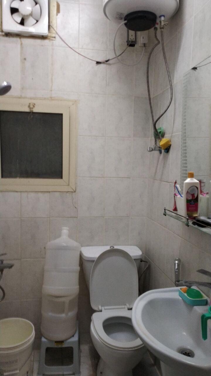 Dammam, Rooms for Rent, SAR 650/undefined,  Single Room Available For Rent In Al Khaleej . Separate Washroom