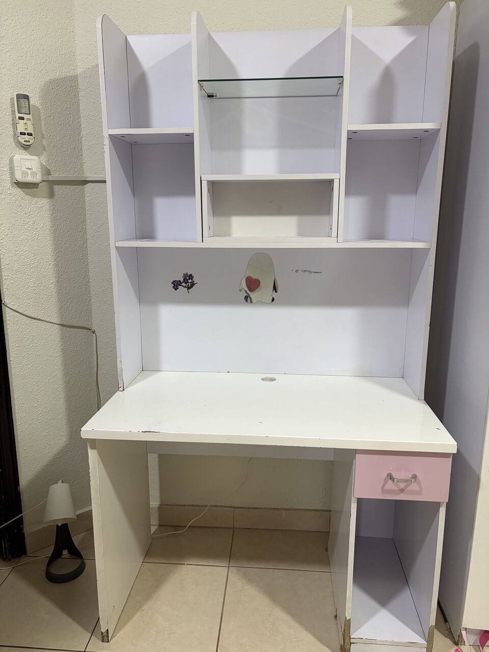 Al Rabwah, Furniture, SAR 1,  Free - - Study Desk + Book Shelves + Chair - - Free