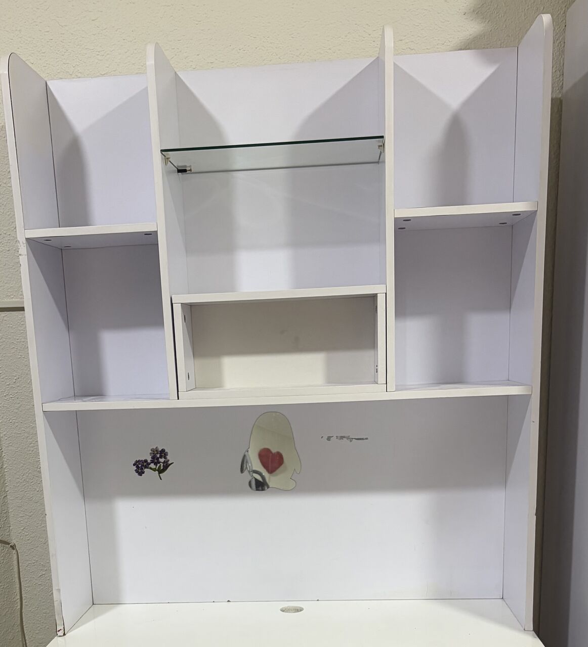 Al Rabwah, Furniture, SAR 1,  Free - - Study Desk + Book Shelves + Chair - - Free