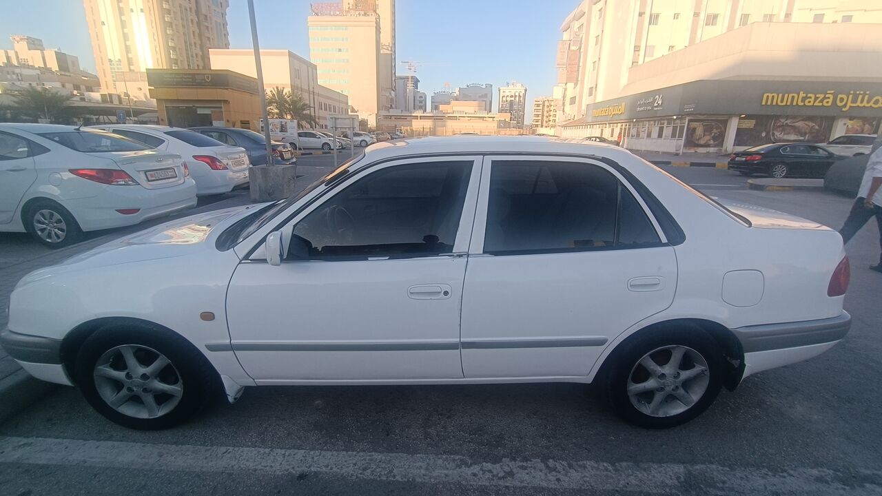 Manama, Vehicles, Cars & Trucks , BHD 900,  Toyota Corolla,  1998,  Automatic,  20800 KM,