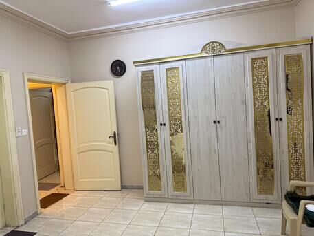 Jeddah, Apartments, Flats, Houses & Villas, SAR 26000/year,  3 BR,  Spacious 3 BR Family Apartment&ndash; Ready To Move In + Household Items For Sale