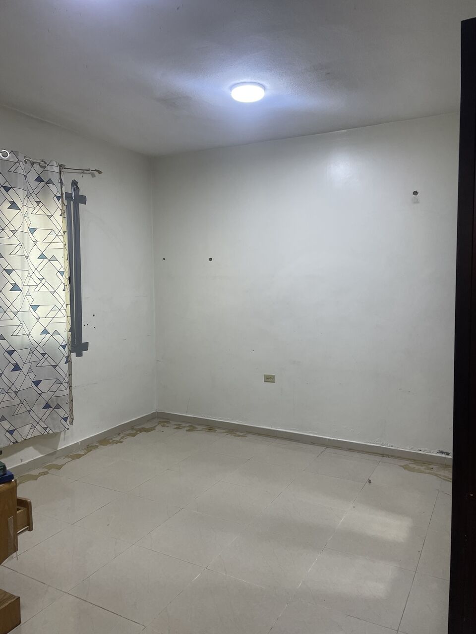 Al Jubail Al Balad, Apartments, Flats, Houses & Villas, SAR 800/month,  Prince Mahhsoor Street (Spice Restaurant) 800/= No Kitchen