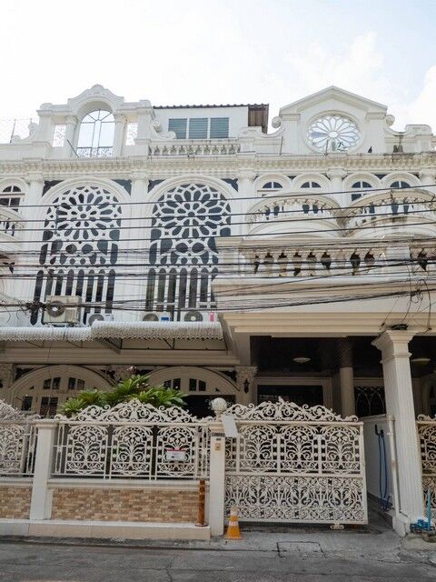 Bangkok, Villas, THB 55000,  24 Sq. Feet,  Townhome For Rent, 4 Floors, 24 Sq M, 350 Sq M, 5 Bedrooms, Ekkamai Villa, Near Thonglor