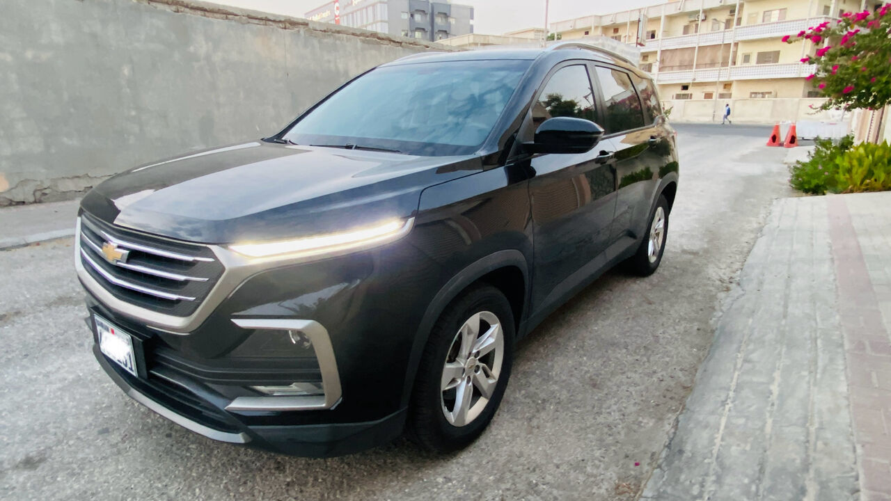 Manama, Vehicles, Cars & Trucks , BHD 3200,  Chevrolet Captiva,  2021,  Automatic,  95000 KM,   , Mid-option, 7-seater,