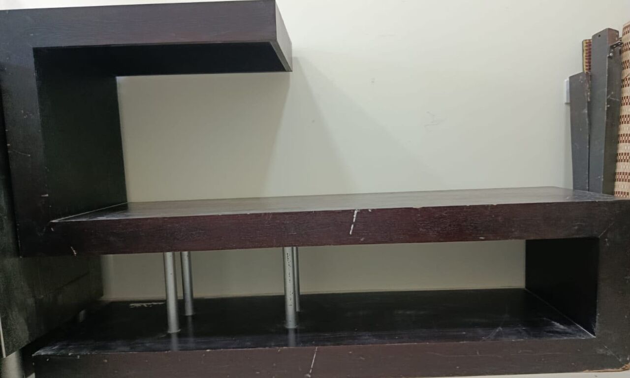Manama, Household Items, BHD 50,  Fridge, Washing Machine, TV Stand, Ac, Console Table