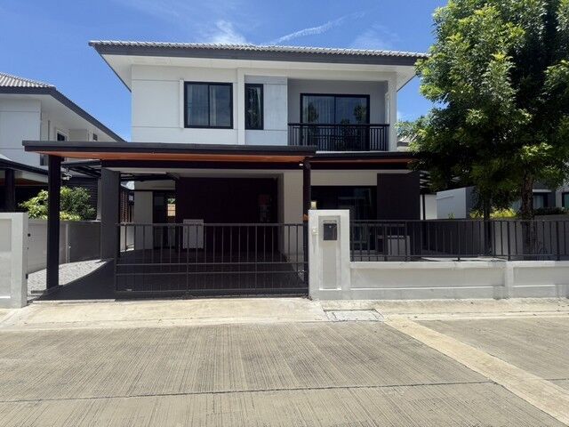 Bangkok, Real Estate For Sale, THB 4300000,  3 BR,  50 Sq. Feet,  MT218 Urgent Sale, Good Price, Detached House Britannia Bangna Suvarnabhumi Km.26, Land