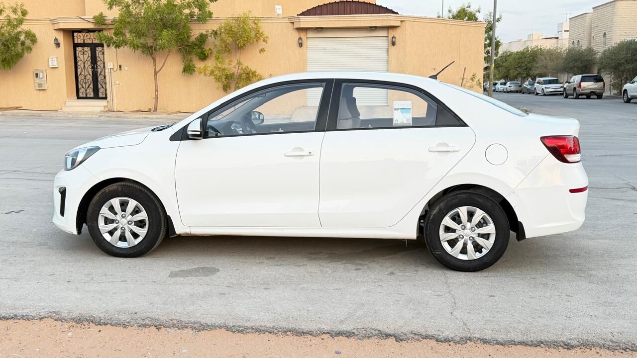 Riyadh, Vehicles, Cars & Trucks , SAR 31000,  Kia Pegas,  2023,  Automatic,  98000 KM,  كيا بيجاس