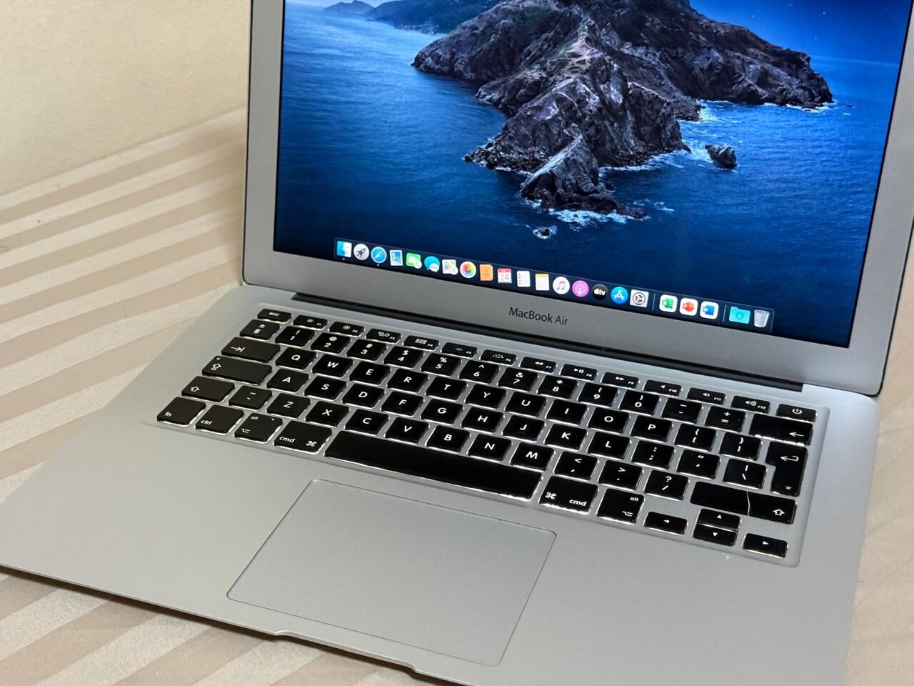 Riyadh, Computers, SAR 675,  MacBook Air 13 - Reliable Battery And Original Charger