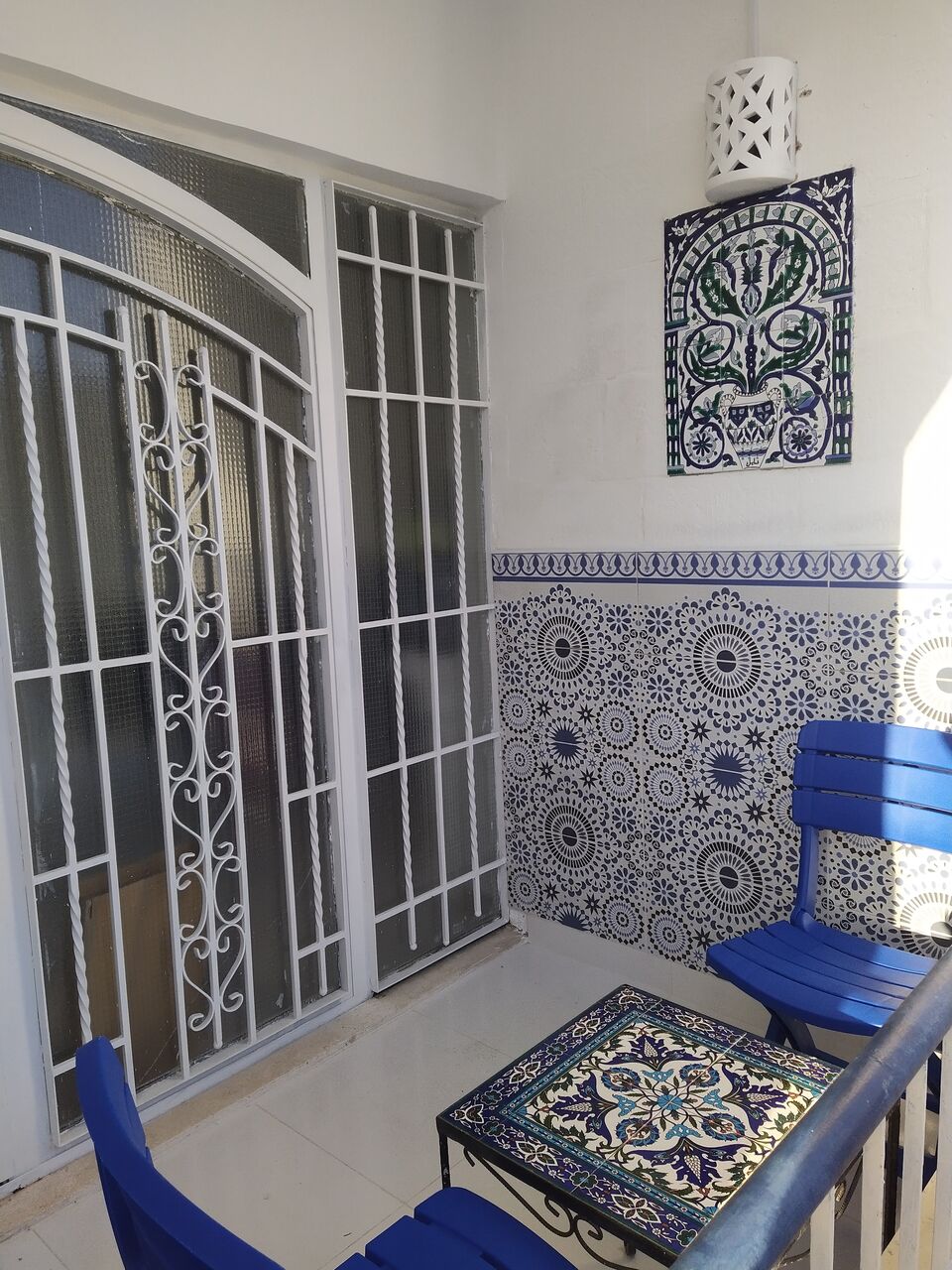 Amman, Apartments, Flats, Houses & Villas, JOD 650/month,  Furnished,  2 BR,  180 Sq. Meter,  2 Bedrooms Furnished Apartment (with A Guest Room)