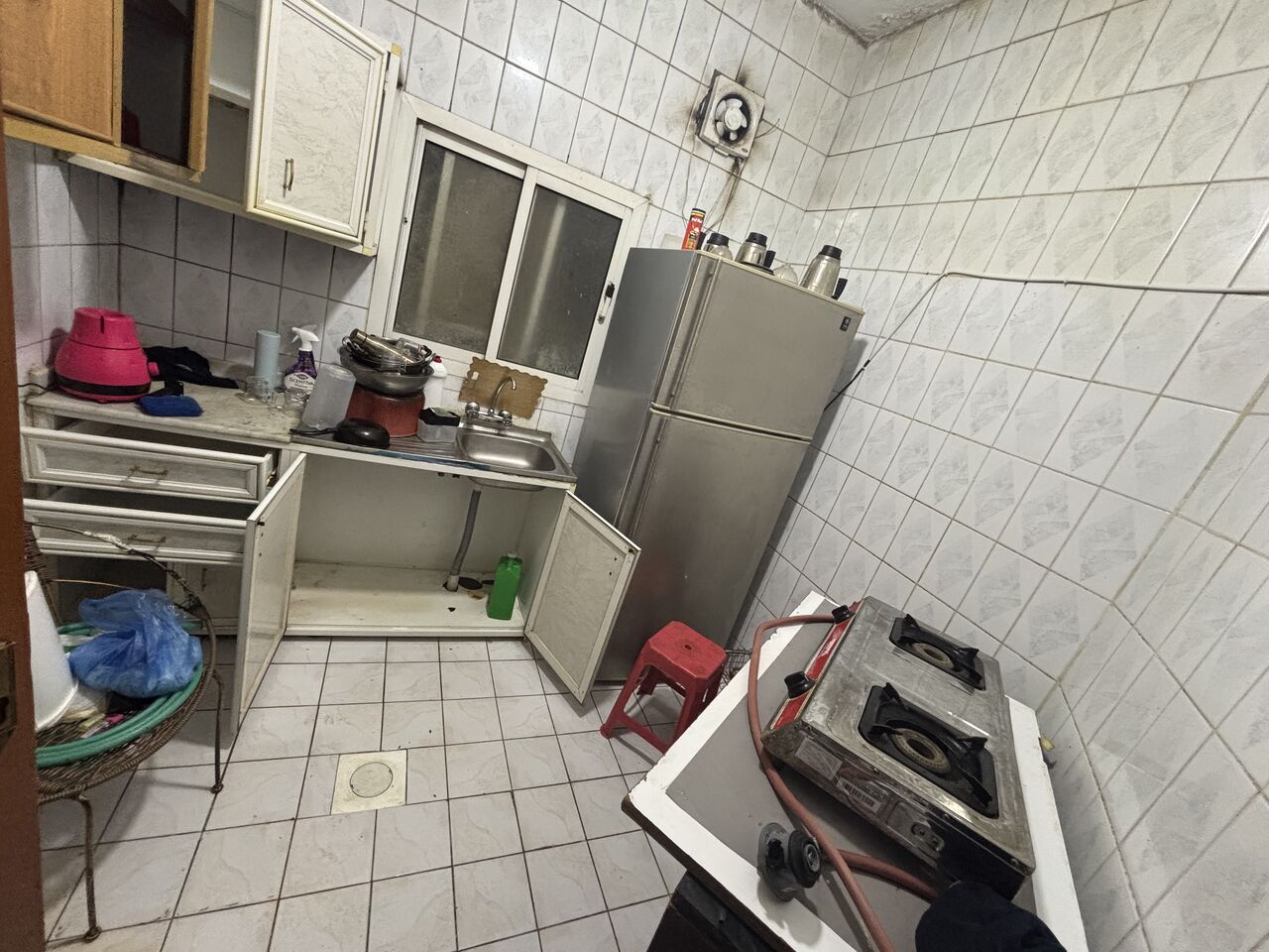 Al Malaz, Rooms for Rent, SAR 1150/month,  Single Room (for Batchelor )Available For Rent In 2BR Flat For Tamil Person