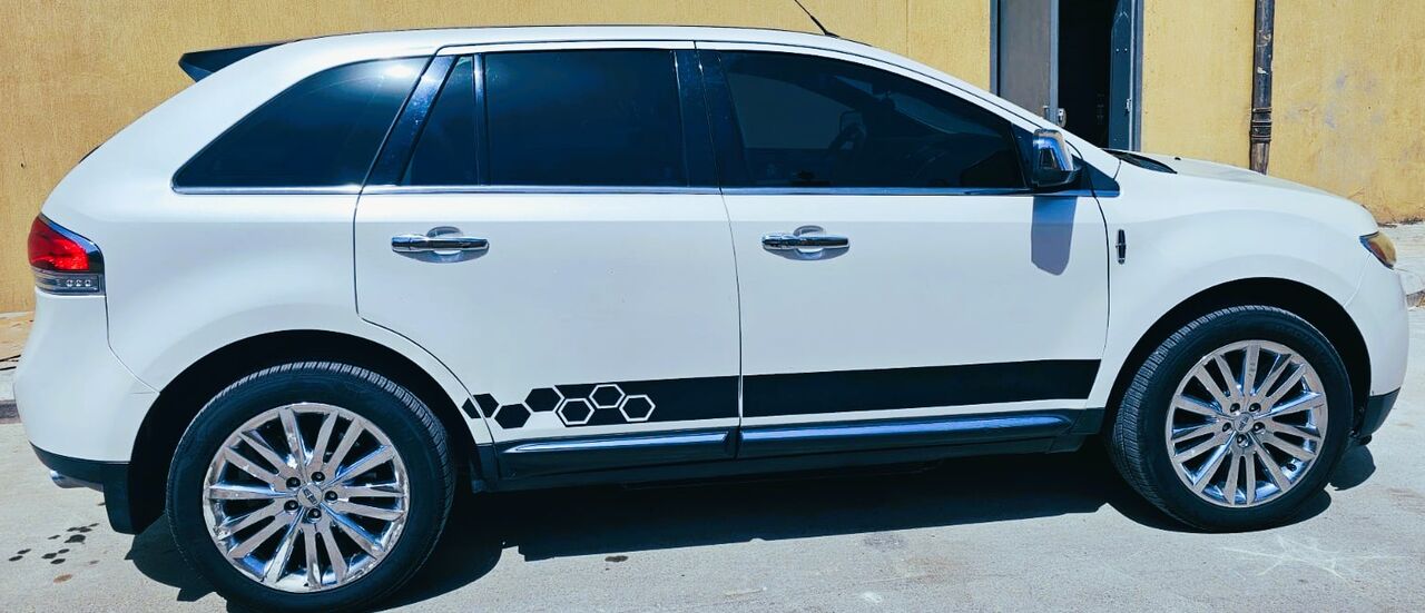 Riyadh, Vehicles, Cars & Trucks , SAR 31000,  Lincoln MKX,  2013,  Automatic,  410000 KM,   For Urgent Sale