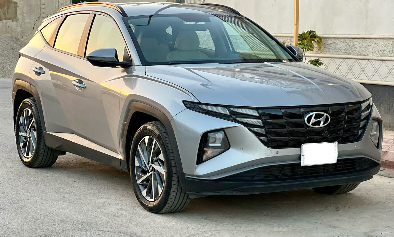 Riyadh, Vehicles, Cars & Trucks , SAR 76000,  Hyundai Tucson,  2024,  Automatic,  82238 KM,   Smart   2.0 L 4x4 All Original Condition