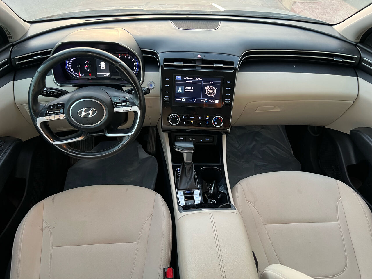 Riyadh, Vehicles, Cars & Trucks , SAR 76000,  Hyundai Tucson,  2024,  Automatic,  82238 KM,   Smart   2.0 L 4x4 All Original Condition